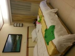 -江门古兜温泉小镇