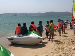 -亚龙湾海底世界