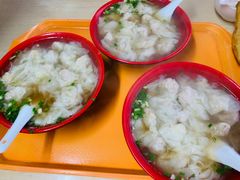 -张阿三馄饨店