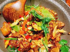 泡子姜烧牛蛙-吃饭皇帝大(合生汇店)