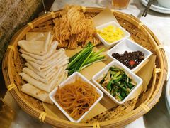 烙馍卷菜-掌柜的店·河南菜(日月光店)