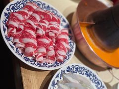 东镇肥牛-东镇老火锅(长春路首店)