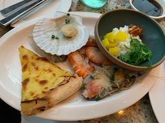 -松山湖凯悦酒店·Café自助餐厅·周末火舞秀表演