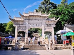 -灵岩山风景区