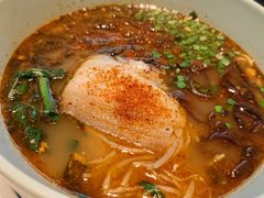 小锅米线-胡麻(静安嘉里店)