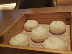 鲜香土猪肉蒸包-锦粤宫·融合粤菜(上海金沙江店)