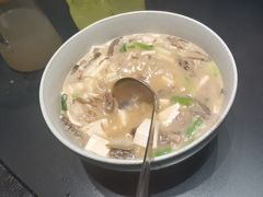 -忆江南·临江鱼馆