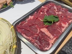 -王奋斗贵州酸汤牛肉火锅