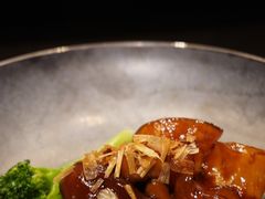 葱烧猪手云南青头菌-杭州临平万丽酒店·万丽轩中餐厅