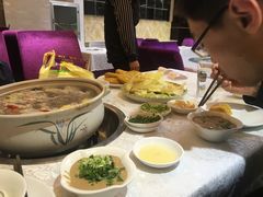 -清真老东乡开锅羊肉(甘南路店)