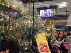 -查特花园美食广场(西单大悦城店)