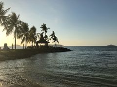 -Sunset Bar(丹绒亚路香格里拉店)