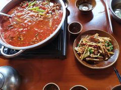 -苗湘食府(十年店)
