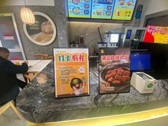 -老娘舅(吴山路店)