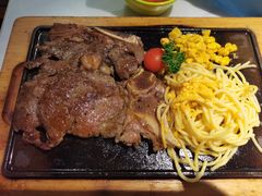 -豪客来牛排(华创国际广场店)