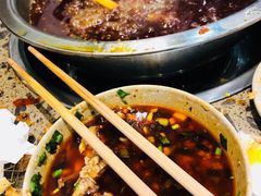-肖肖酸萝卜鱼火锅(总店)