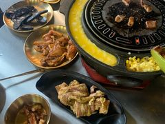 -胡悦里韩式烤肉(芝罘万达广场店)