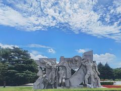 -上海市龙华烈士陵园