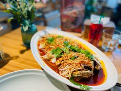 -山茶云南菜(永安里店)