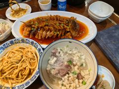 -老兰家传统烧烤炒菜泡馍(小南门店)