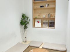 用餐区-素咫咖啡CLIFEROSE