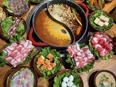 -烂摊摊火锅集市(河北总店)