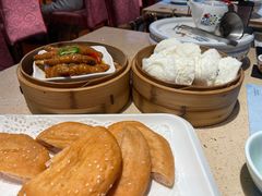 蜜汁叉烧包-点都德(华强南店)