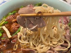 -镇南锅盖面馆(解放路店)