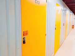 -安东易迷你自助仓储寄存仓库(顾戴路店)