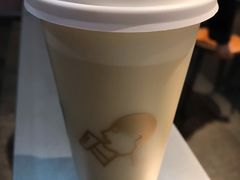 -喜茶(上海打浦桥日月光gelato lab+店)