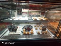 面包甜点陈列柜-虎头局·渣打饼行(五一新干线店)