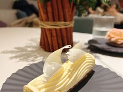 -潮一不贰·法式甜品·生日蛋糕·西式简餐(外滩店)