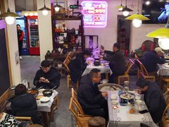 -霄汉牛三鲜湖北砂锅菜(万松园2店)