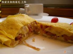 蛋卷内部=）-雕刻时光咖啡馆(北航店)