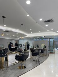 -八佰伴8008星级形象店