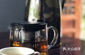 Yunnan Red (Small Pot)