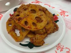 -堂瓦里·33年传统赣菜(第一街区店)