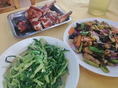-南沙辉记烧鸡·荔枝木炭火吊烧(旧镇店)