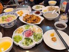 -老北京炸酱面大王.铜锅涮肉(朝阳门店)