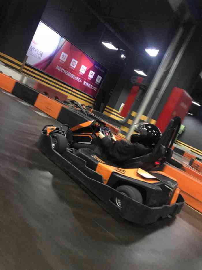 ikart卡丁车馆(天合店)-"华府负一楼 挨着雍户超市旁边环境挺好的.