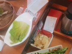 -小媳妇重庆火锅(海莲路店)