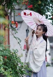 -汉仪华裳汉服馆(打浦桥店)