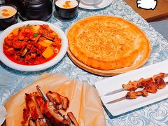 -巴扎美食·新疆菜·西域歌舞表演餐厅(新疆大厦店)
