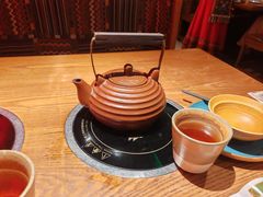 -吃饭皇帝大土家民族菜(荟聚店)