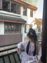 -一揽芳华汉服旗袍体验馆(拙政园店)