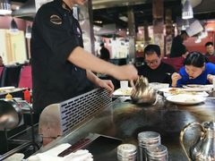 -利昂法式铁板主题餐厅(新奥购物中心店)