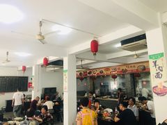 大堂-张一品食府