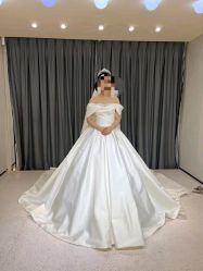 -MISS MIA 婚纱品牌馆