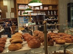 -星巴克臻选(湖滨道店)