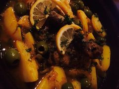 藏红花柠檬调汁鸡肉塔金-Tajine Moroccan塔金摩洛哥中东餐厅
